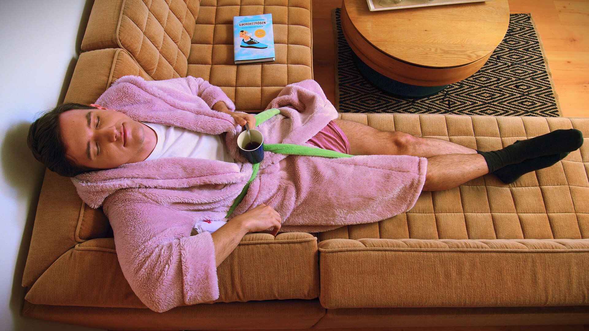 W KTÓRĄ STRONĘ KOMIN